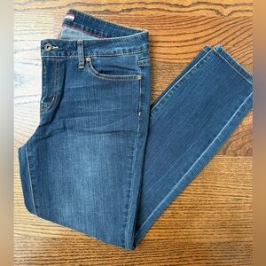 Tommy Hilfiger ~ Skinny Jeans ~ Size 8